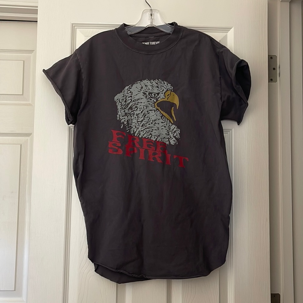 Free Spirit Eagle Side Slit Tee